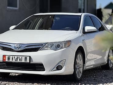 prius 30: Toyota Camry: 2012 г., 2.5 л, Автомат, Гибрид, Седан — 2