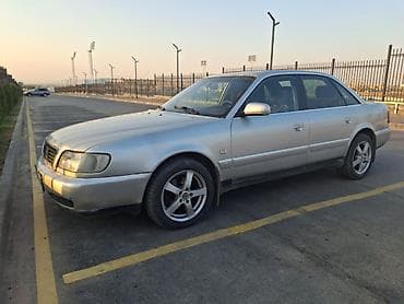 Audi A6: 1994 г., 2.6 л, Механика, Бензин, Седан