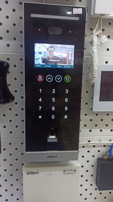 установка домафона: Домофоны, контроль доступа видеонаблюдение современная — 5