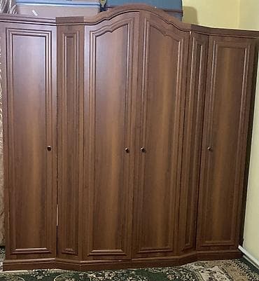 Дом и сад: Спальный гарнитур в классическом стиле, оттенок тёплый орех. Состав — 2