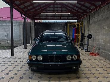 BMW 5 series: 1990 г., 2 л, Механика, Бензин, Седан