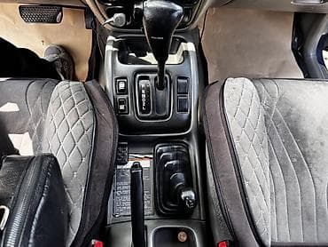 4 7: Suzuki Grand Vitara: 1999 г., 2.5 л, Автомат, Бензин, Внедорожник — 9