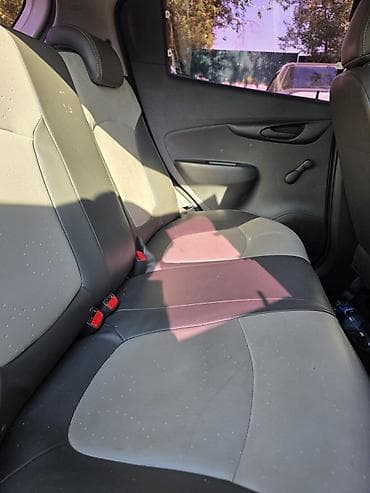 byd e5: Chevrolet Spark: 2020 г., 1 л, Автомат, Бензин, Хэтчбэк — 9
