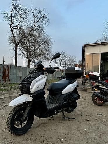 современный: Скутер Jet Moto TANK, городской/туринговый Основные характеристики: - — 4