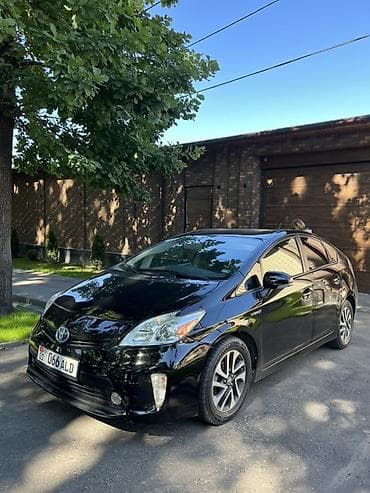 Toyota: Toyota Prius: 2014 г., 1.8 л, Вариатор, Гибрид, Хэтчбэк — 2