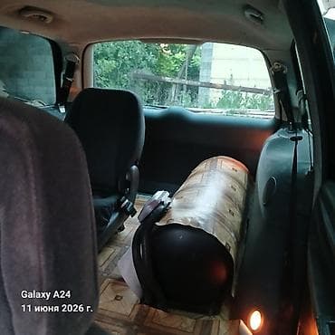 Продажа авто: Ford Galaxy: 2001 г., 2.3 л, Автомат, Газ, Универсал — 2