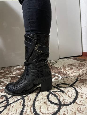 сапоги из натурального меха и кожи: Полусапожки деми в отличном состоянии 35 размер-1000 с — 3