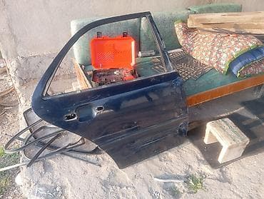 Трубки, патрубки, шланги: Дверь Задняя левая Mercedes-Benz — 2