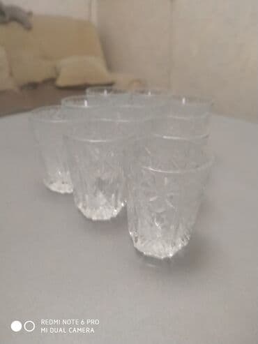 сколько стоят шарики с цифрами: Рюмки, 11 штук. Хрустальные — 2