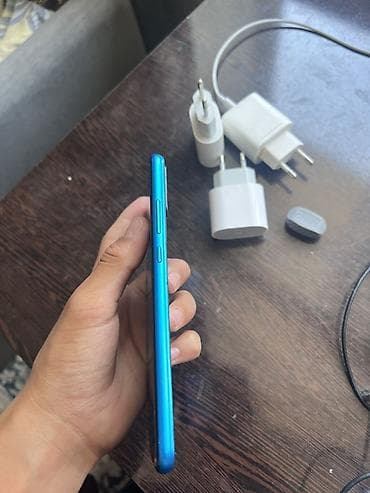 macbook 16: Honor 7, Б/у, цвет - Синий — 2
