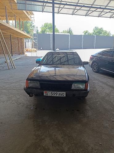 e klass: Audi 100: 1987 г., 1.8 л, Механика, Газ, Седан — 1