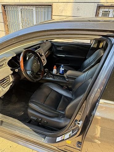 Toyota Avalon: 2013 г., 2.5 л, Вариатор, Гибрид, Седан — 5