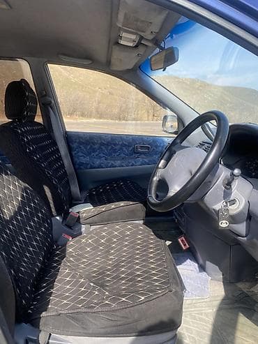 town ace: Toyota Ipsum: 1999 г., 2 л, Автомат, Бензин, Минивэн — 3