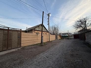 дом ыссык куле: Продаются два жилых дома на участке 12,5 соток у реки, г. Токмок — 9