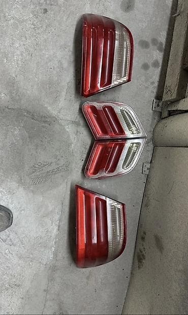abs e39: Задние фонари (комплект из 4 штук) для седана/купе BMW 5‑разделёнными — 2