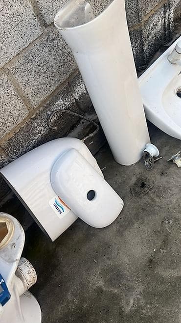 раковины для ванной с тумбой: Унитаз Напольный, Б/у, Материал: Керамика — 1