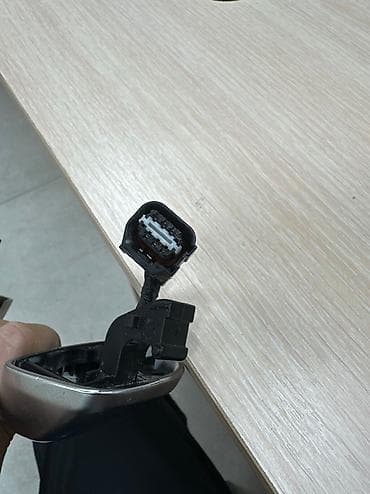 r17 4100: Передняя левая дверная ручка Дверная ручка Hyundai Б/у, Оригинал — 5