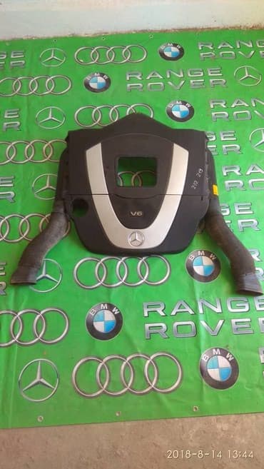 крышка двигателя: Крышка двигателя на 272 мотор с воздуха заборниками на мерседес — 1