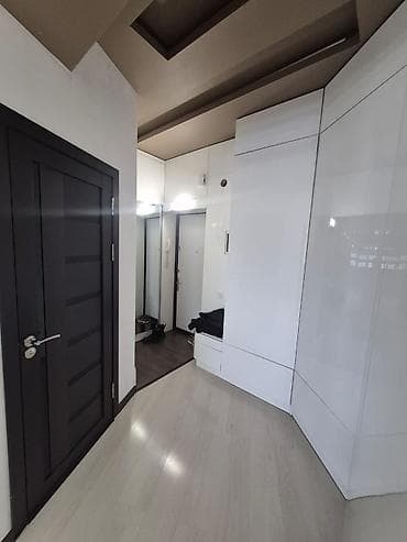 estate: 3 комнаты, 93 м², Элитка, 10 этаж, Старый ремонт — 8