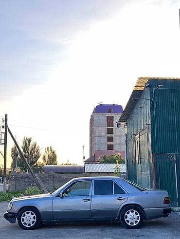 Транспорт: Mercedes-Benz W124: 1992 г., 2.3 л, Механика, Бензин, Седан — 3