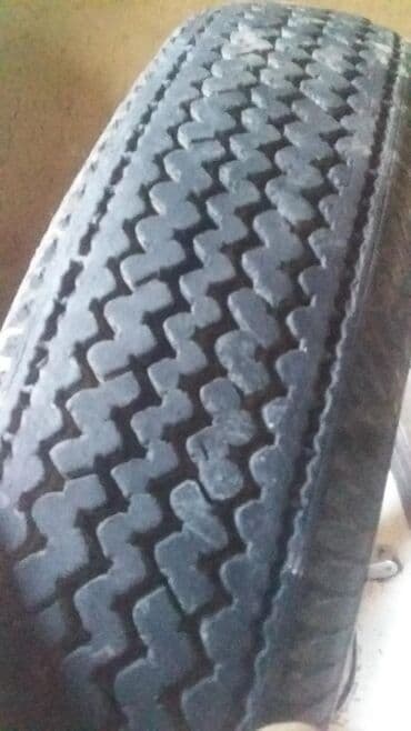 шина на маз: ПРОДАЮ ПОКРЫШКА Р 13 НА ЗАЗ 965.966 1 штук состоянии как нового — 3