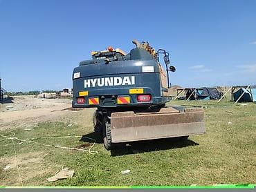 артез: Экскаватор, Hyundai, Колесный — 4