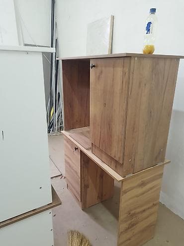 сколько стоит фишка: Детский стол, Новый, ЛДСП, Платная доставка — 2