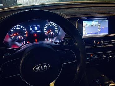 geely galaxy e5: Kia K5: 2017 г., 2 л, Автомат, Газ, Седан — 7