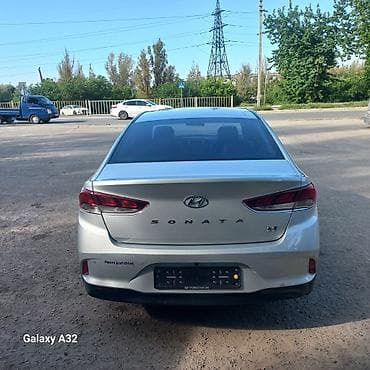 santafe 2016: Hyundai Sonata: 2019 г., 2 л, Автомат, Газ, Седан — 4