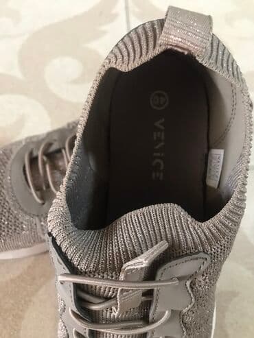 дом обуви: Продаю женские кроссовки размер 40 но на 39 . Привезли с Германии для — 5