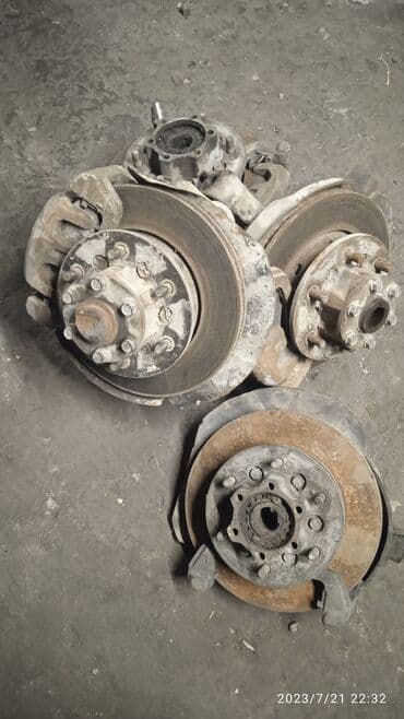 купить мицубиси паджеро спорт в бишкеке: Продаю запчасти Митсубиси Делика (булка),1995г.в 2,8 дизель .по — 9