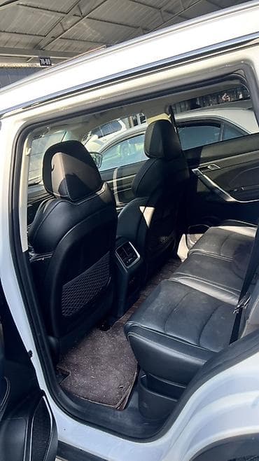 bmw m1: Geely Atlas: 2022 г., 1.8 л, Автомат, Бензин, Кроссовер — 6