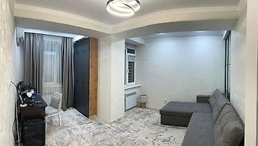 угловой диван с чехлом: 2 комнаты, 53 м², Элитка, 4 этаж, Евроремонт — 1