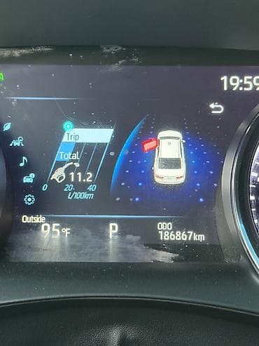 byd e2 2022: Toyota Camry: 2020 г., 2.5 л, Автомат, Бензин, Седан — 8