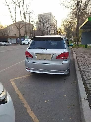 Унаа сатуу: Toyota Ipsum: 2002 г., 2.4 л, Автомат, Бензин, Вэн/Минивэн — 4