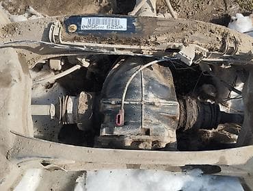 Гранаты: Задний редуктор Mercedes-Benz 2002 г., Б/у — 1