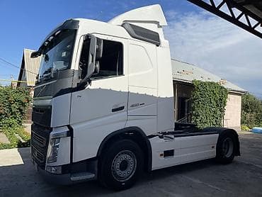 Транспорт: Тягач, Volvo, 2018 г. — 3
