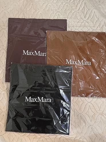 Личные вещи: Базовые женские футболки с логотипом на груди. Модель: - Свободный — 3