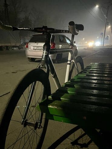 купить камеру на велосипед: Шоссейный велосипед, Рама M (156 - 178 см), Б/у — 5