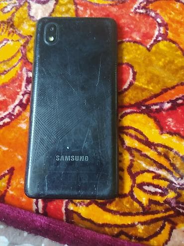 it s take two: Samsung Galaxy A10, цвет - Черный, 2 SIM — 1
