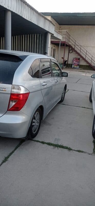 жип мошина: Honda Edix: 2005 г., 1.7 л, Автоматические, Бензин, Универсал — 5
