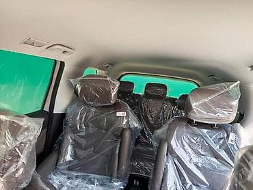 spark 2012: Wuling Startlight 730 PHEV— семейный 7‑местный минивэн с современным — 8