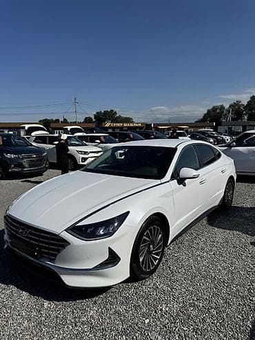Hyundai Sonata: 2022 г., Автомат, Гибрид, Седан — 1