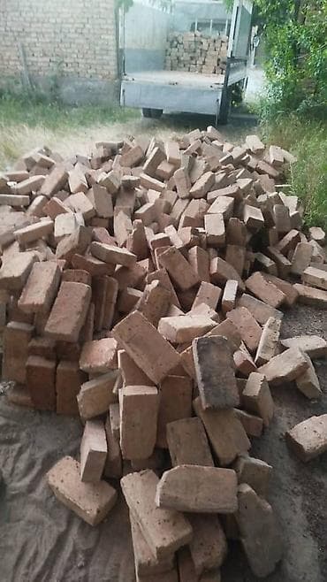 хозяйственная: Кирпич полнотелый керамический (старого формата), разобранный из — 6