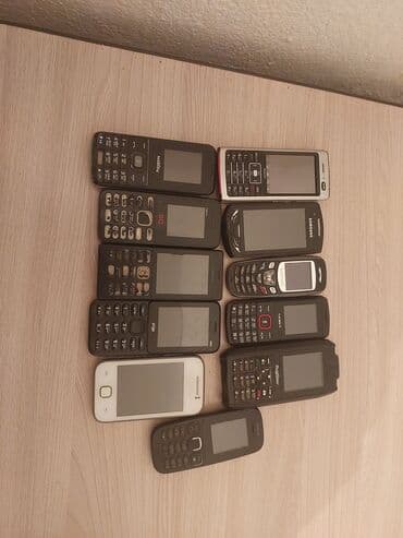 mercedes c220: Телефоны старые .находится в канте — 8