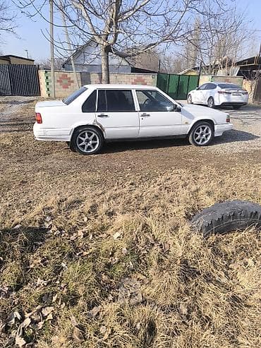 daf 95xf: Volvo 940: 1993 г., Седан — 4