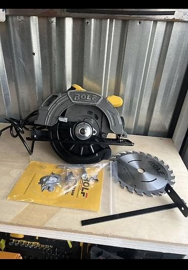 black decker: Дисковая пила ROLF (сетевой инструмент) Описание: - Мощная — 2