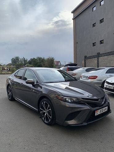 mark ll: Toyota Camry: 2019 г., 2.5 л, Автомат, Бензин, Седан — 2