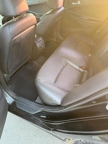 Hyundai Sonata: 2011 г., 2 л, Автомат, Газ, Седан — 10