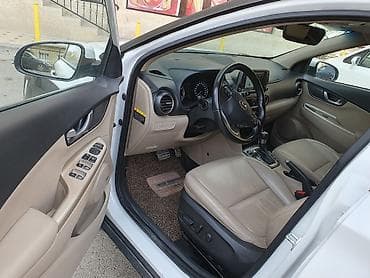 хундай кроссовер: Hyundai Kona: 2018 г., 1.6 л, Автомат, Бензин, Кроссовер — 3